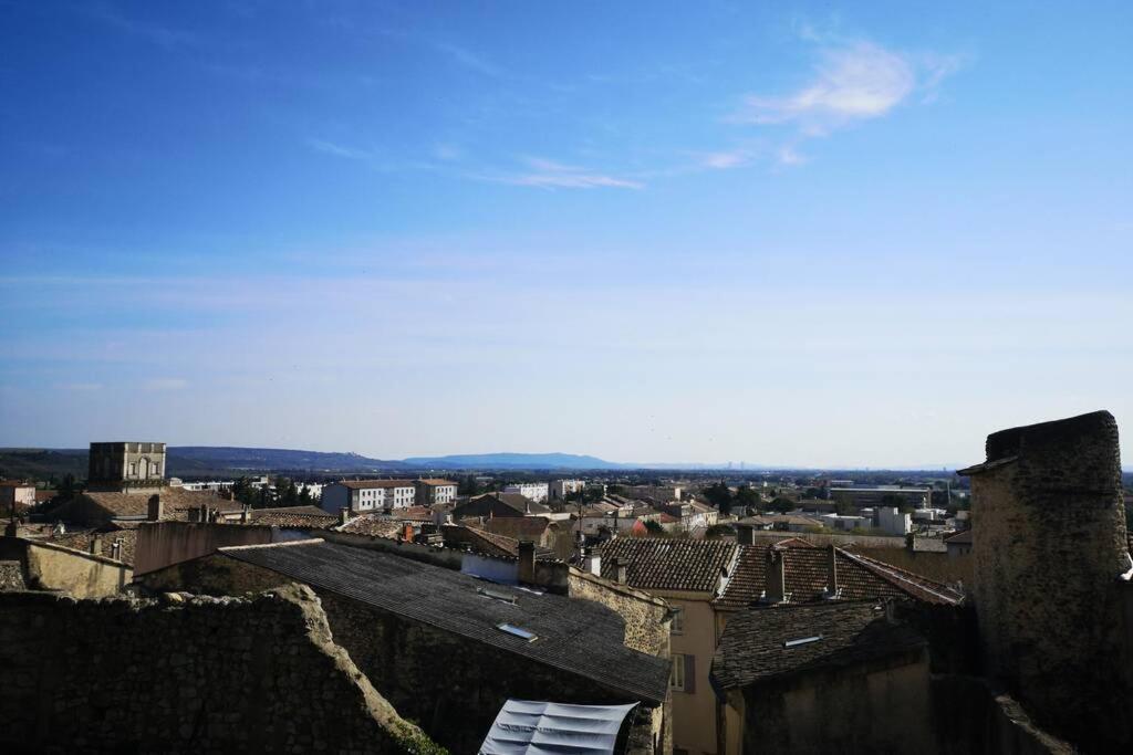Maison De Village Meublee Avec Terrasse Donzère Εξωτερικό φωτογραφία